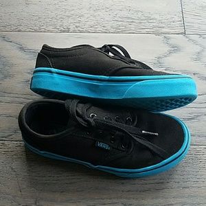 vans with colored soles